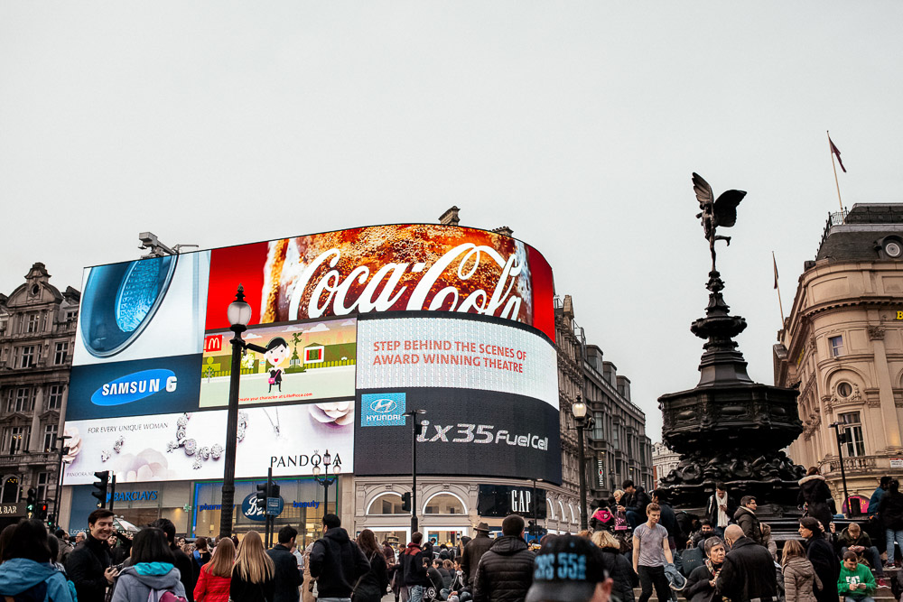 Picadilly Circus London photo late in the evening