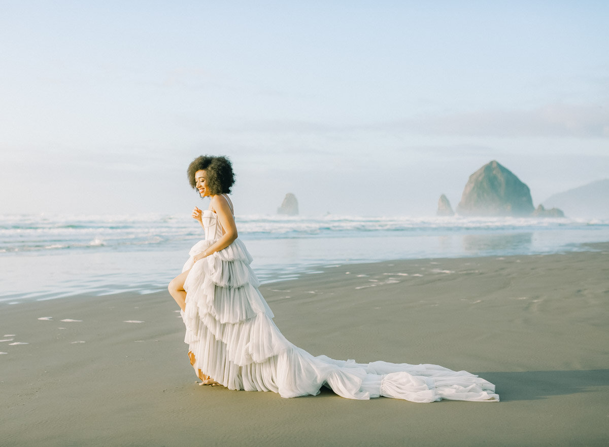 Oregon Coast Wedding, Bride in Grey Dress