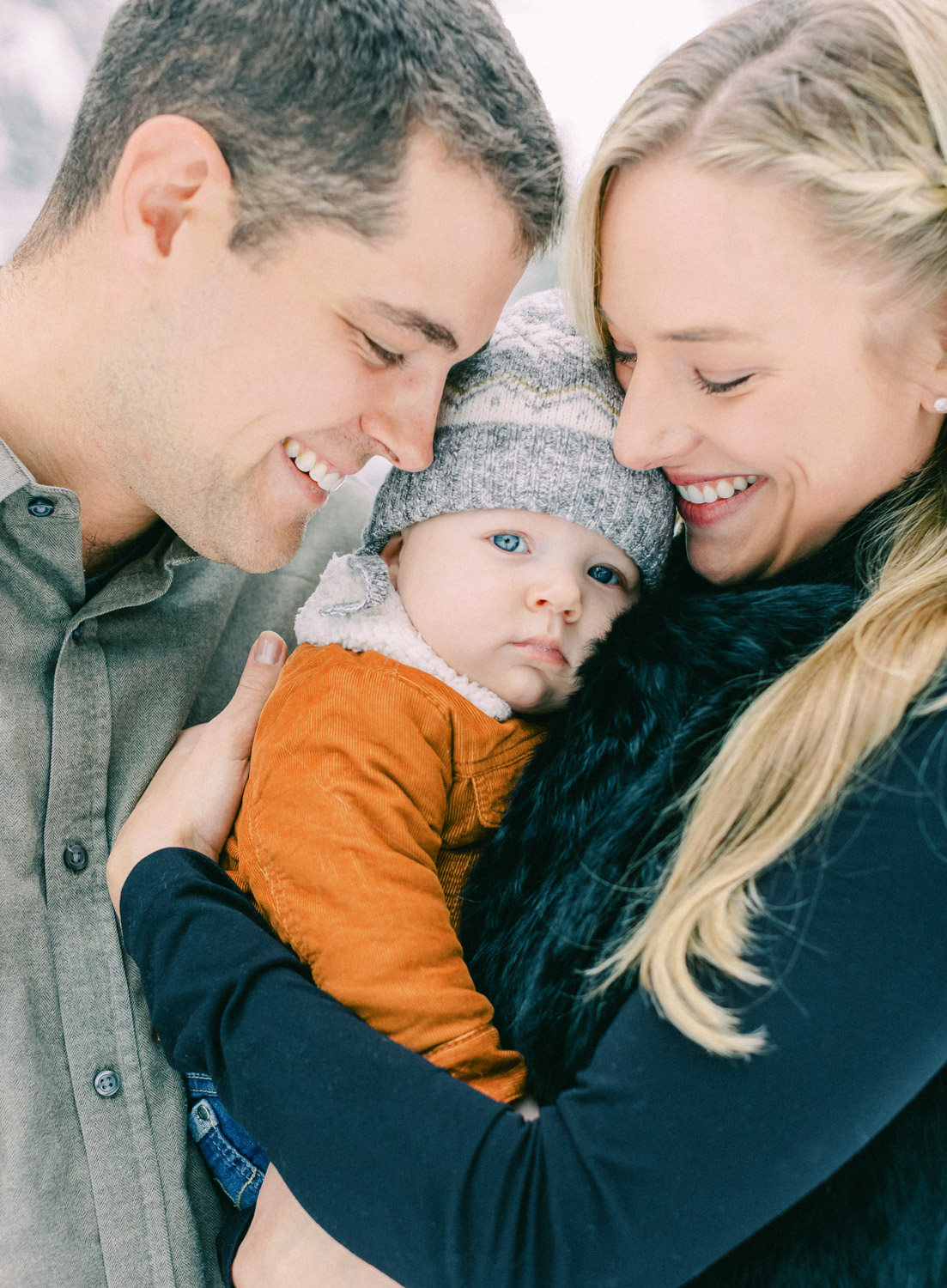 Perfect Lake Tahoe Winter Family Photo Session