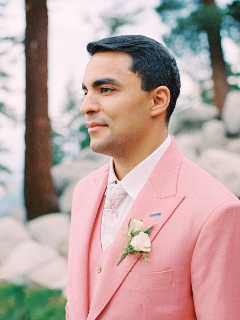 Groom in pink suit at Lake Tahoe Lakeview Lodge Heavenly Mountain Resort wedding | Film photography