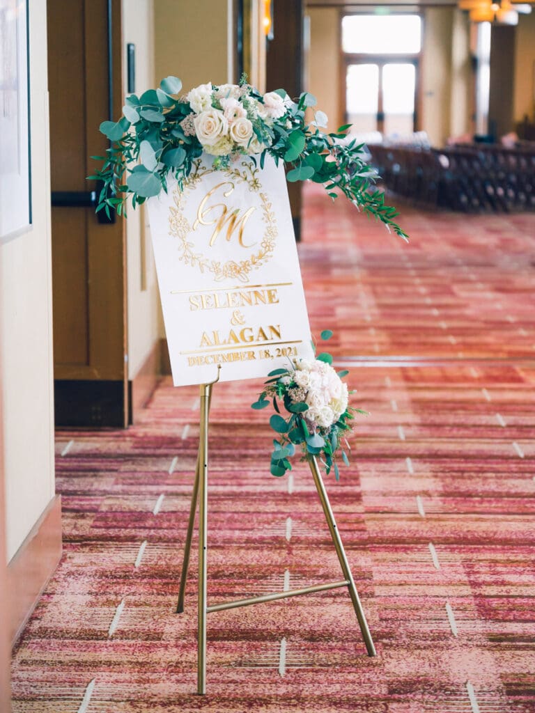 Wedding decor at The Ritz-Carlton, Lake Tahoe winter wedding ballroom