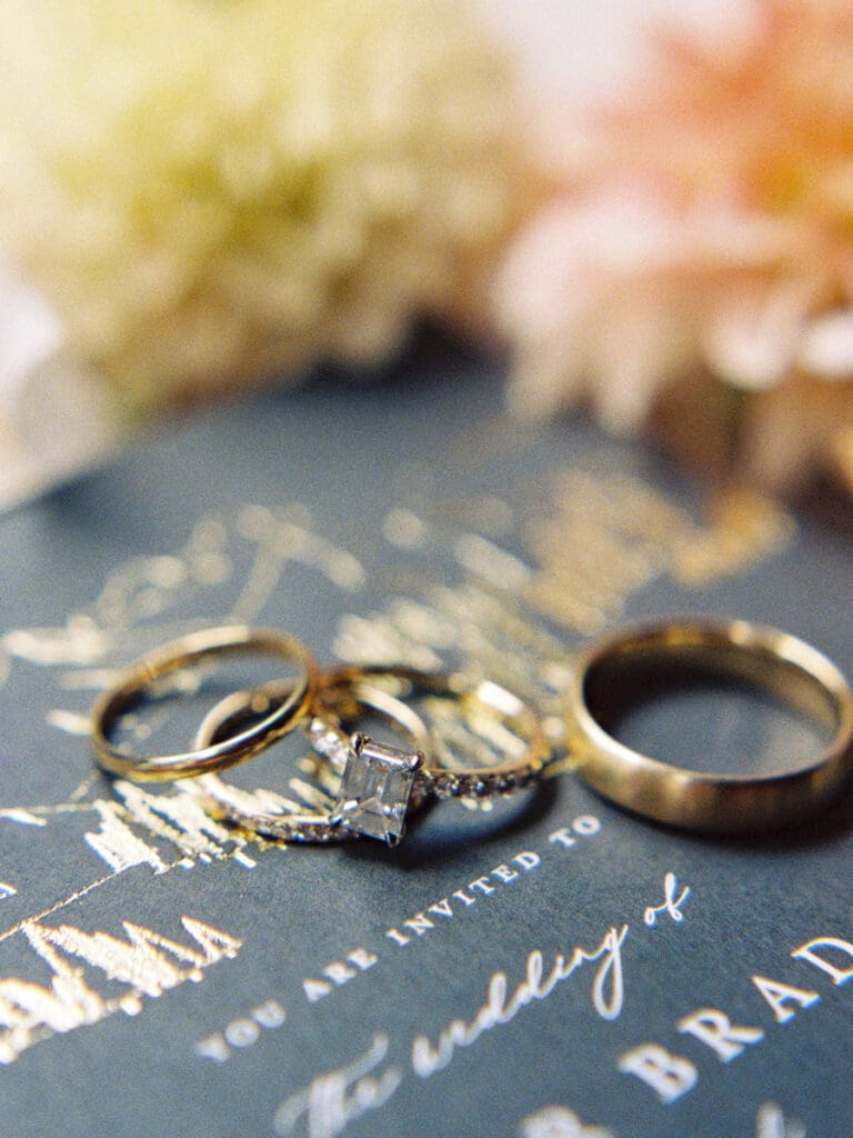 wedding rings 