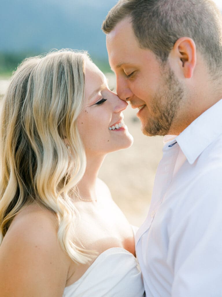 Engagement session at Lake Tahoe, highlighting a picturesque sunset and beautiful mountain scenery.