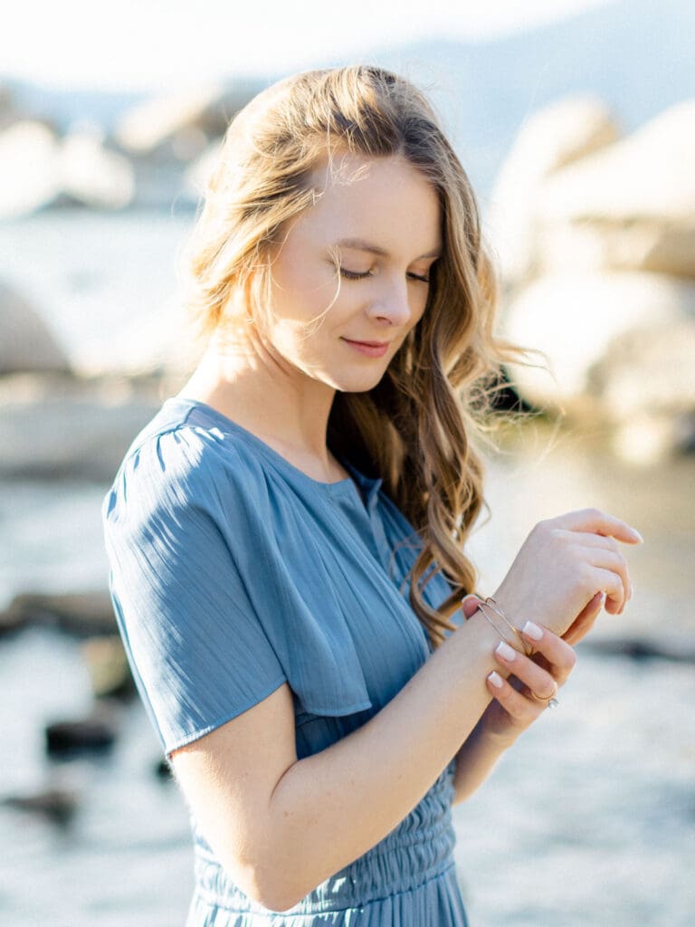 Stunning Lake Tahoe Portraits by the lake